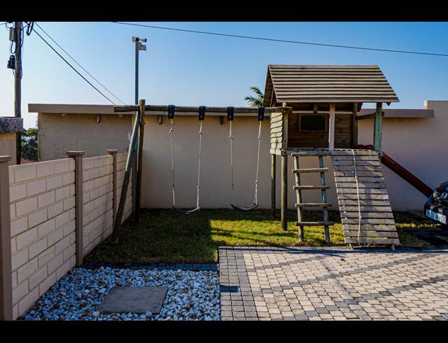 3 BEDROOM HOUSE FOR SALE IN BLUFF